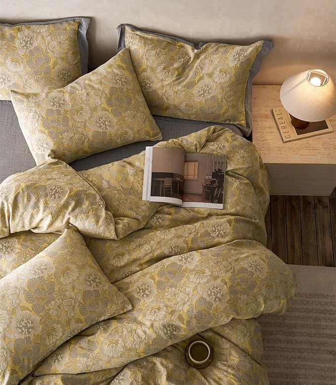 VM VOUGEMARKET Jacquard Flower Duvet Cover King with 2 Pillowcases,Retro Golden Yellow Bedding Set,Soft Breathable Yarn-Dyed Cotton Duvet Cover with Zipper Closure