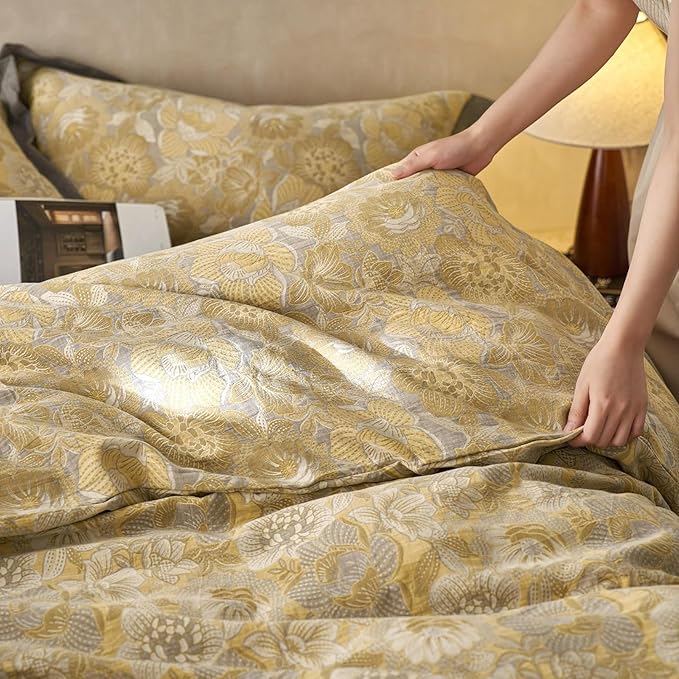VM VOUGEMARKET Jacquard Flower Duvet Cover King with 2 Pillowcases,Retro Golden Yellow Bedding Set,Soft Breathable Yarn-Dyed Cotton Duvet Cover with Zipper Closure