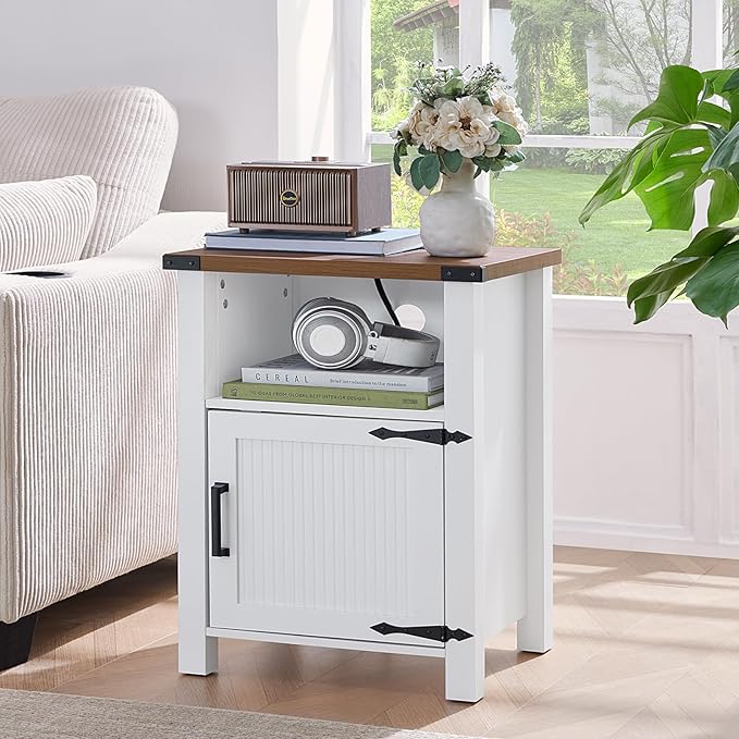 Antique White Nightstand Set of 2, 18 Inch Farmhouse Night Stand with Charger Station and USB Port, Modern Couch Side Table with Magnetic Door and Storage Shelf, Bedside Tables for Bedroom