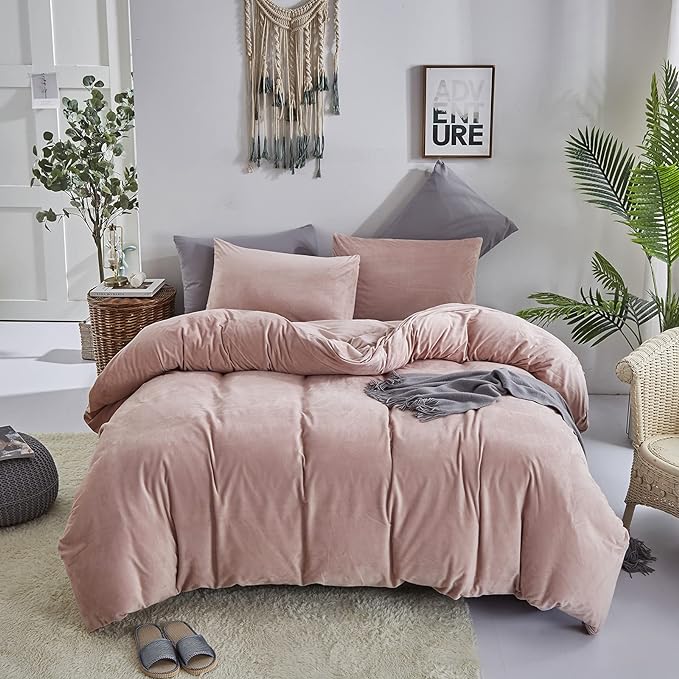 Luxlovery Pink Velvet Comforter Set King Dusty Pink Flannel Plush Bedding Comforter Set Winter Thick Warm Solid Haze Pink Quilts Blanket Soft Heavyweight Comforter Set for King Bed