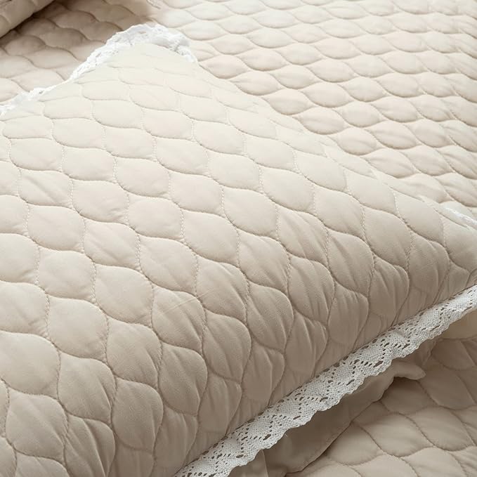 Lush Decor Ella Ruffle Lace Quilt, 3 Piece Set, Full/Queen, Neutral - Cute Quilt - Queen Bedding Set - Beige Bedding Full Size - Coquette Decor - Neutral Ruffle Trim - Beige Lace Trim