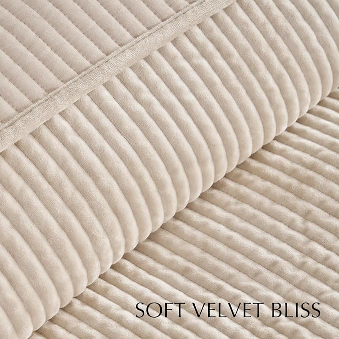 EVERGRACE Velvet Quilt Set Queen Size, Luxurious Soft Quilted Bedding Sets, Lightweight Velvet Comforter for All Season, Striped Channel Bedspread Coverlet with 2 Shams, Ivory Sand