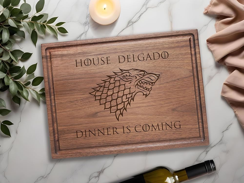 Straga Personalized House Stark Cutting Board - "Dinner is Coming" Engraved Design - Best Game of Thrones Gift for Fans, Couples, Parents - Christmas, Birthday, Anniversary - USA Made 056