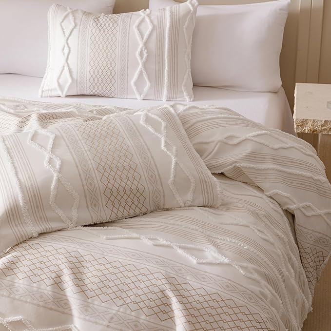 CLOTHKNOW Boho White Comforter Set King 3Pcs Farmhouse Bedding Comforter Sets Clipped Jacquard Stripes Comforter White Khaki Comforter Soft