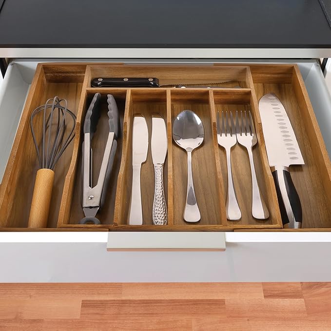 Expandable Acacia Kitchen Drawer Organizer for Cutlery and Utensils, Adjustable Acacia Wood Cutlery Tray in Drawer for Flatware and Silverware in Kitchen