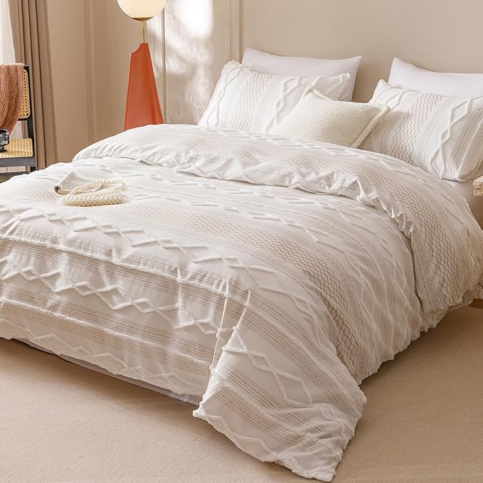 CLOTHKNOW White Farmhouse Twin/Twin XL Comforter Set 3Pcs Chenille Tufted Bedding Comforter Sets Clipped Jacquard Stripes Boho Comforter with Farmhouse Bedding Flare