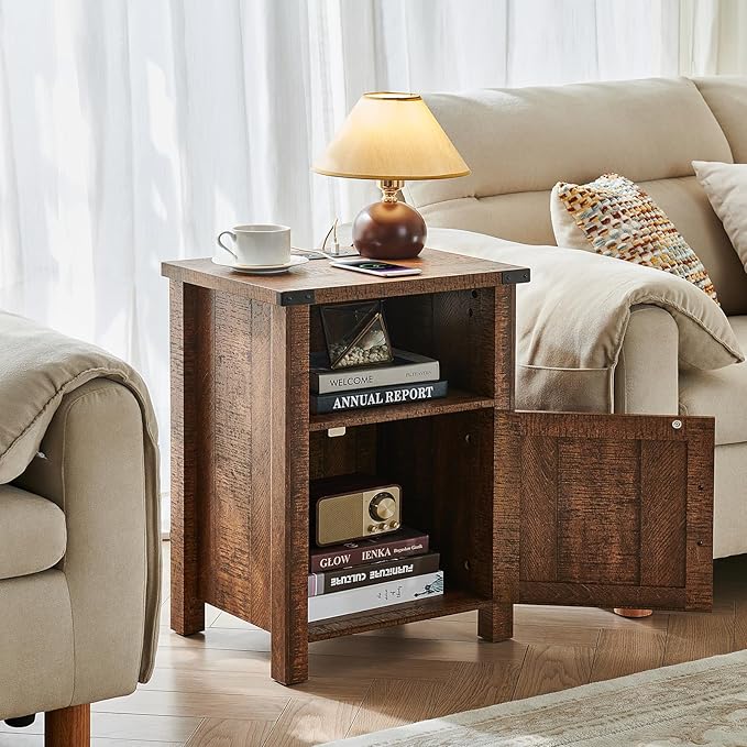 Night Stand Set of 2, 18 Inch Farmhouse Nightstand with with Charging Station and USB Port, Rustic Wood Bedside Table with Magnetic Door, Bed Side Tables for Bedroom, Reclaimed Barnwood
