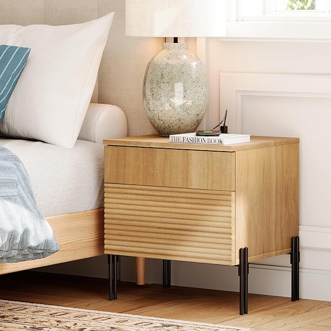 WAMPAT Fluted Nightstands Set of 2 with Charging Station,19.7" Tall Mid Century Modern Night Stands, Wood Side End Table with 2 Drawers, Wood Bedside Table with Metal Legs for Bedroom,Living Room, Oak