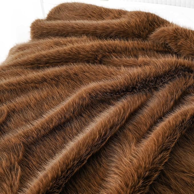 BATTILO HOME Luxury Fluffy Faux Fur Throw Blanket, Golden Brown Faux Fur Blanket for Couch, Sofa, Chair, Bed, Furry Silky Fur Throws with Long Pile, 50"x60"