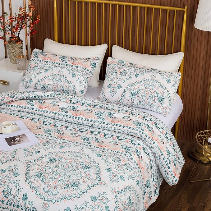 CLOTHKNOW Green White Queen Comforter Set Floral Botanical Bedding Comforter Sets Boho Comforter Pumpkin Comforter Queen
