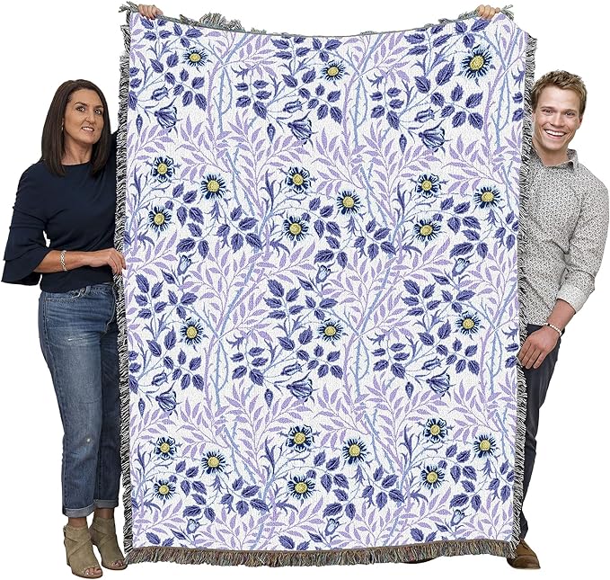 Pure Country Weavers William Morris Sweetbriar Lavender Blanket - Arts & Crafts - Gift Tapestry Throw Woven from Cotton - Made in The USA (72x54)