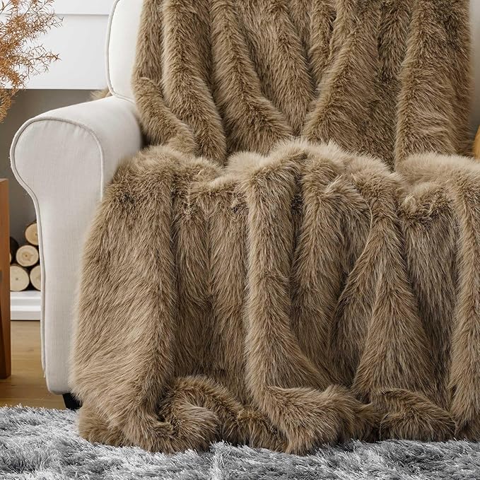 BATTILO HOME Luxury Fluffy Tan Faux Fur Throw Blanket, Super Soft Cozy Warm Fur Blanket for Couch, Sofa, Chair, Bed, Plush Fuzzy Fur Throws with Long Pile, 50"x60"